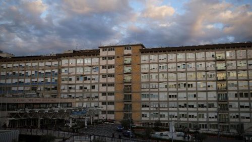 Il Papa ha dormito bene tutta la notte