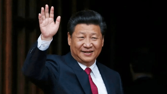 Xi Jinping waving