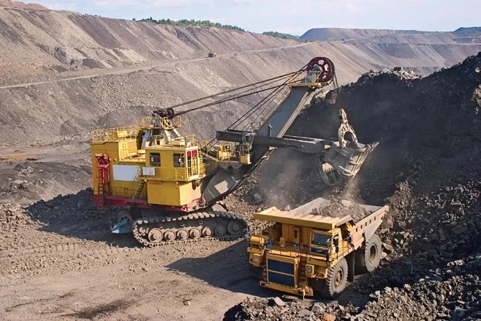 Heavy equipment industry in india