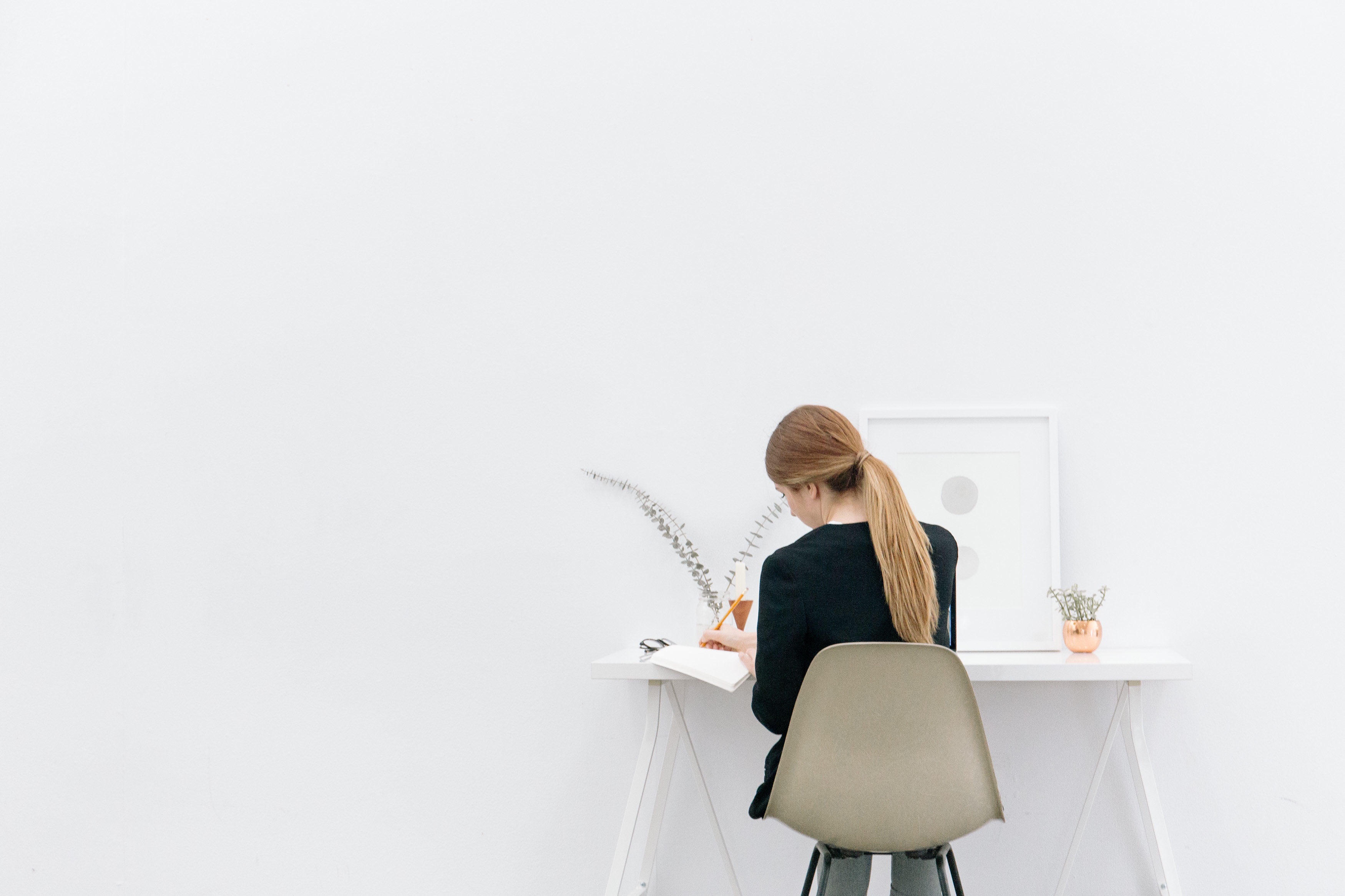 Assistant at Desk
