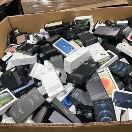 Mixed Samsung iPhone Pallet