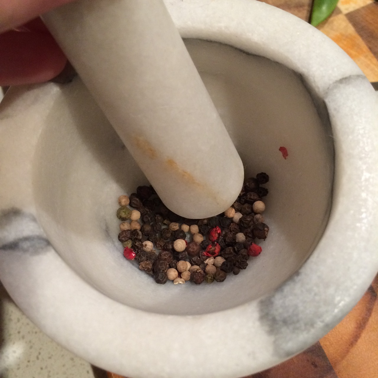 HelloFresh - Pepper Crusted Steak & Warm Potato Salad - Grinding the peppercorns