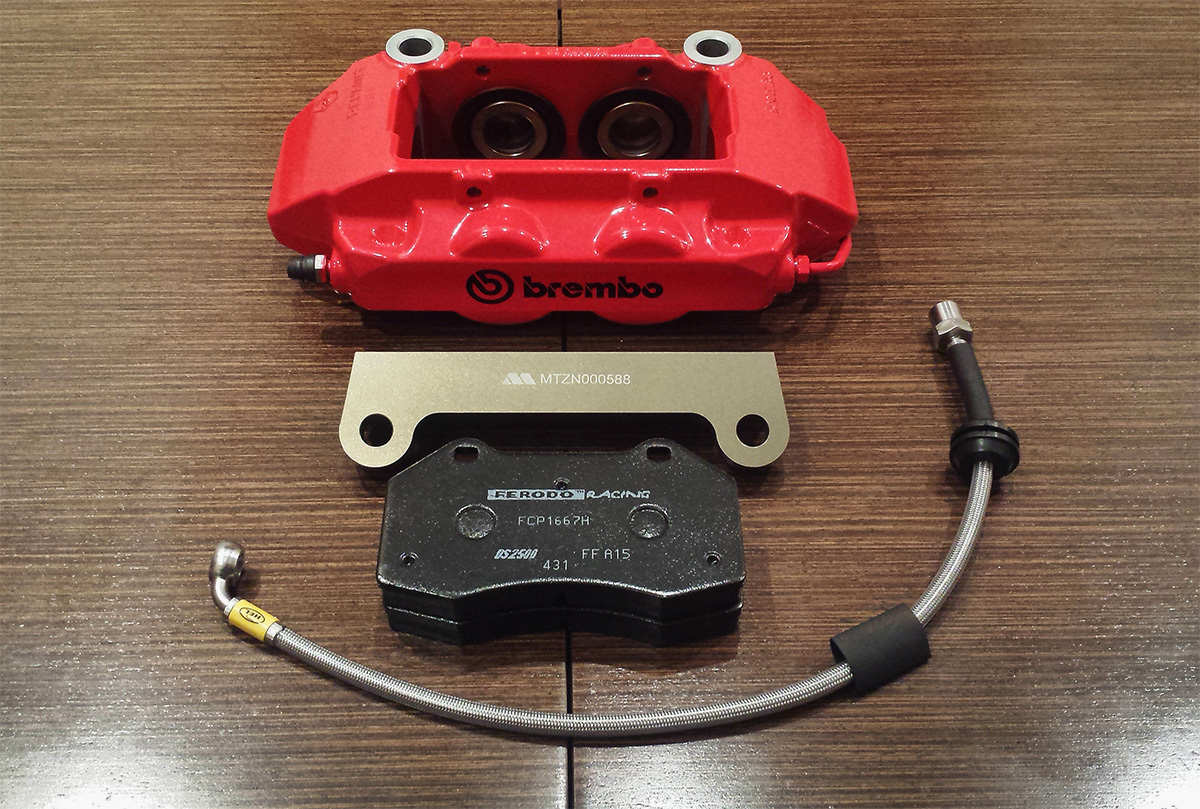 Clio3 Brembo to ClioIV RS Conversion