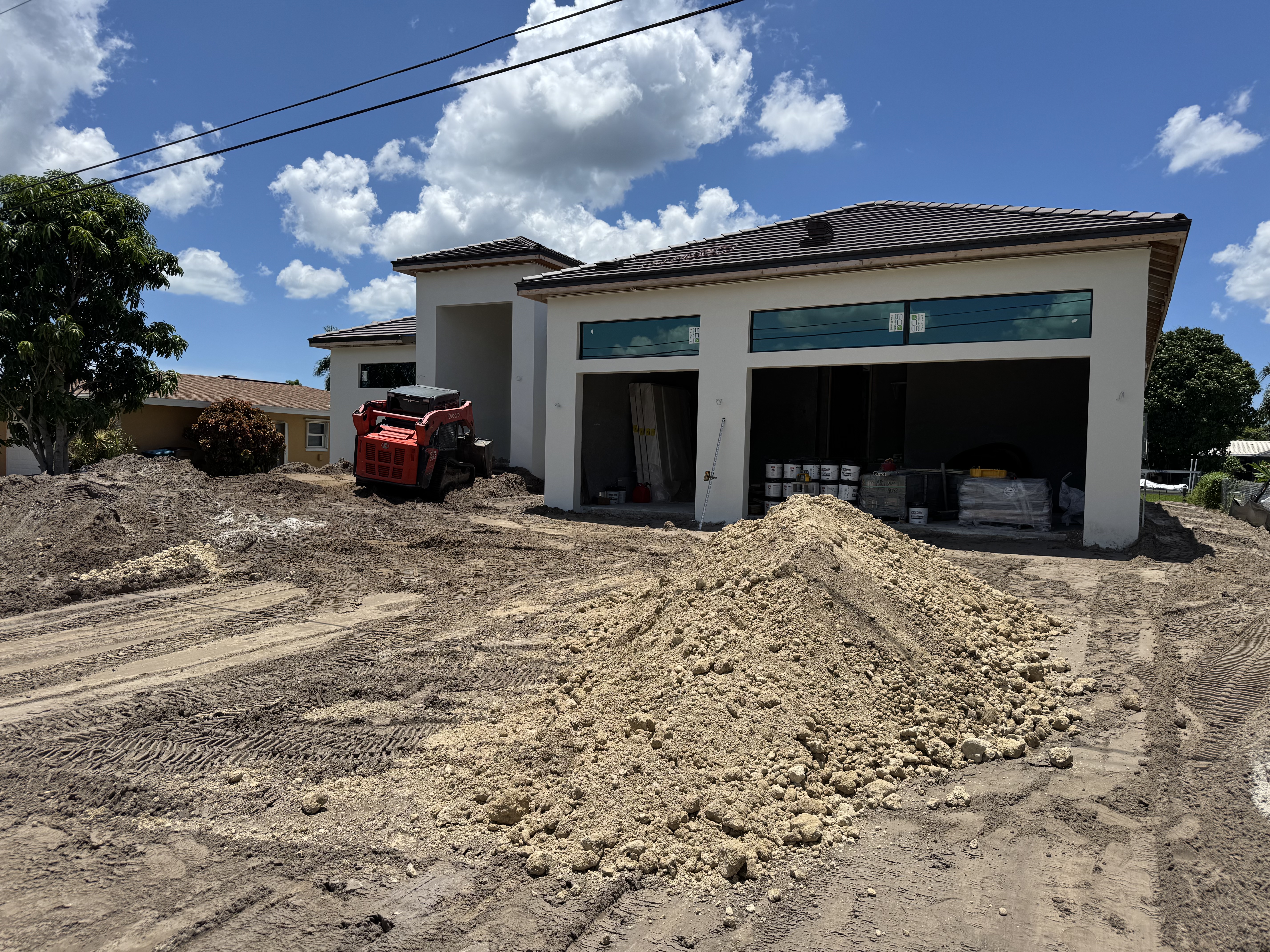 5230 Tamiami Ct.