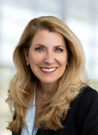 photo of andrea dimond