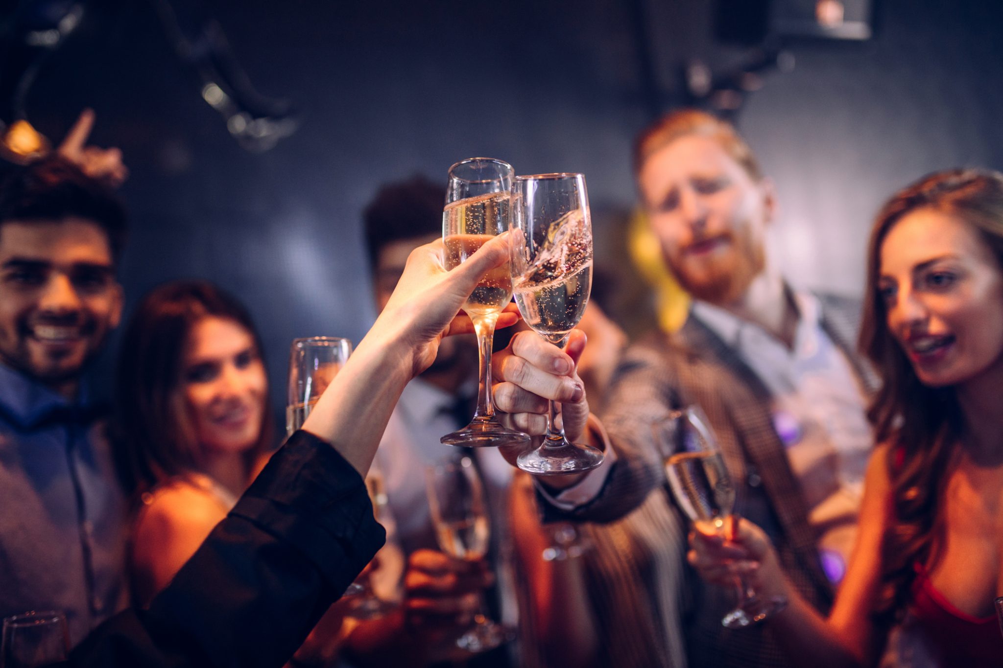 REACHING PROFESSIONALS GUIDE – AFTER WORK DRINKS