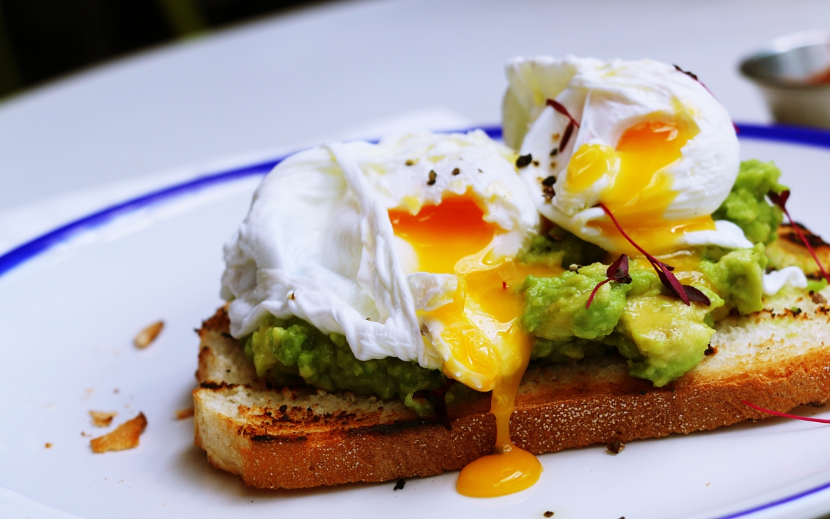Optimized-Smashed avocado egg