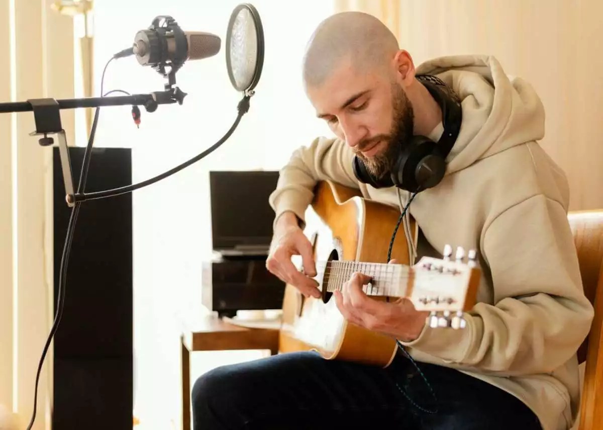 5 steps to score music grants and kickstart your musical journey