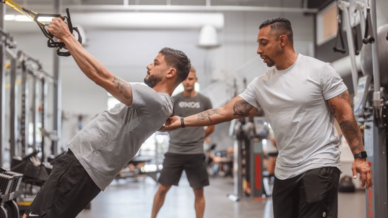 Home Exos - Artistic Minimal Picture - 8K