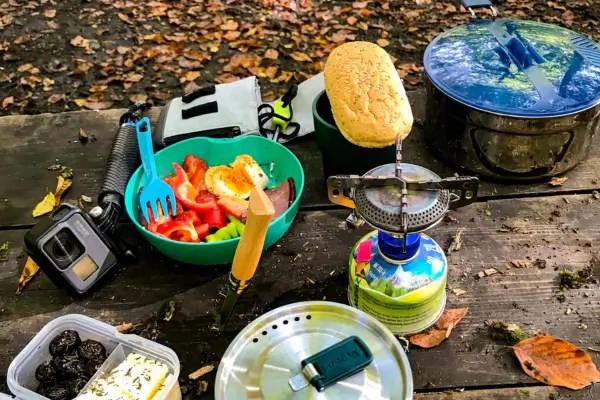 Almoços Sustentáveis para Acampamento: 10 Ideias Práticas, Nutritivas e Cheias de Sabor