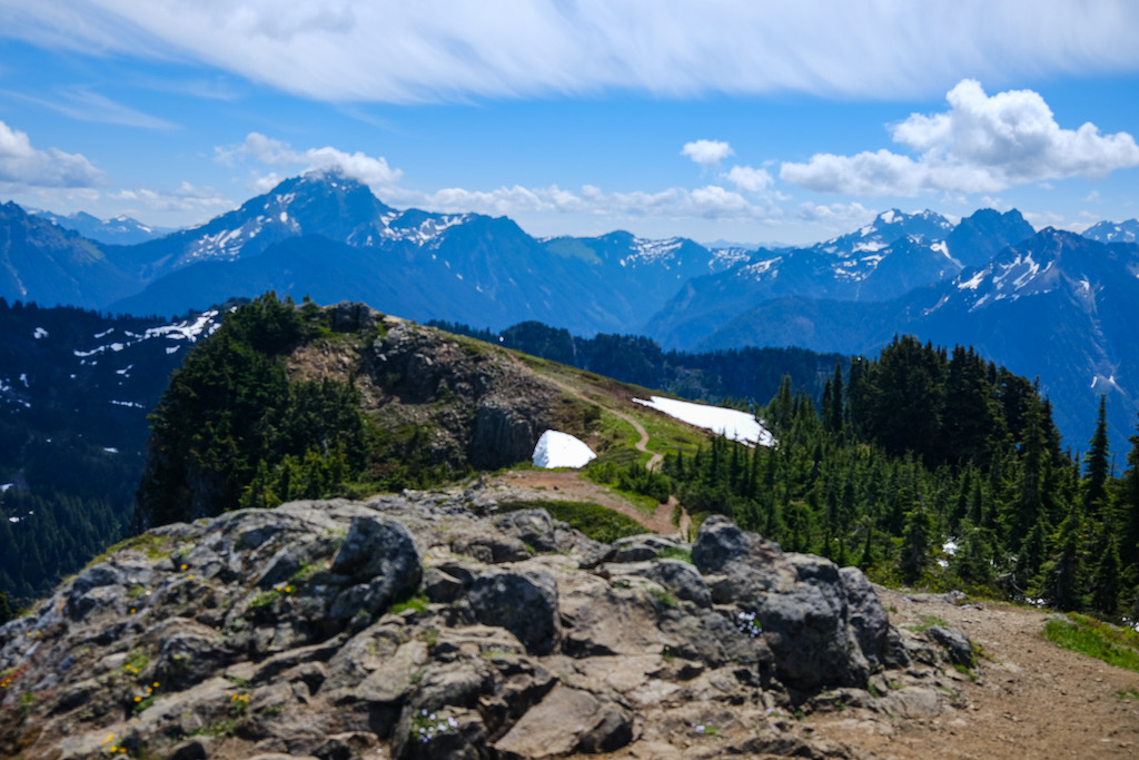 Final push to the Mount Dickerman Summit