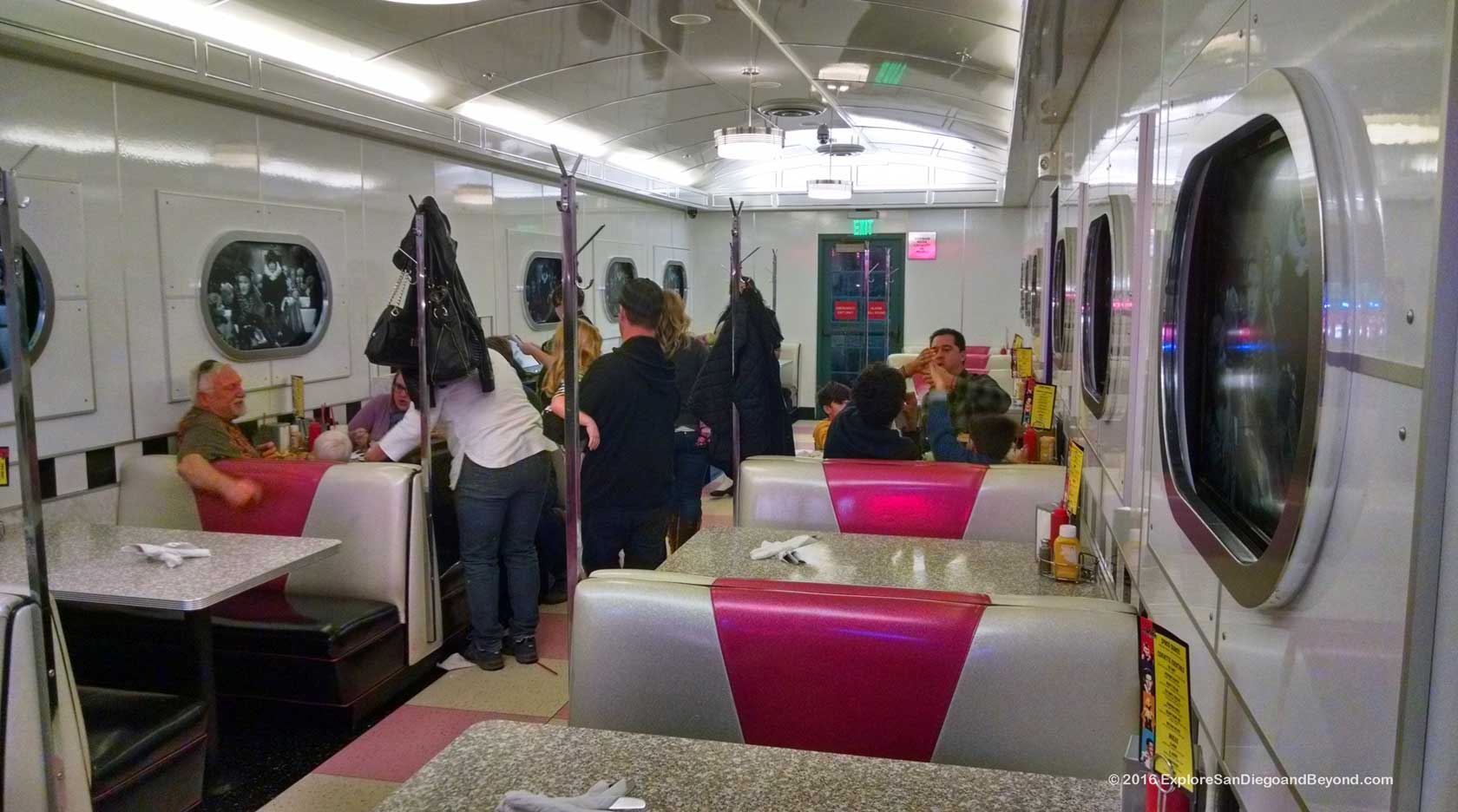 Diner car seating section