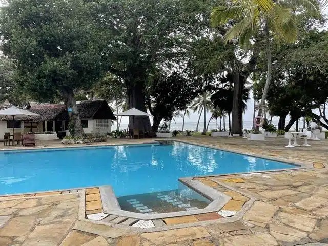 Scuba diving in Diani