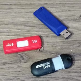 USB Flashdrives