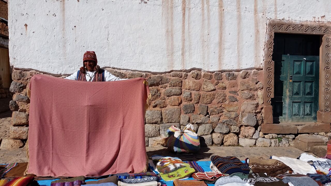 Selling goods in the square