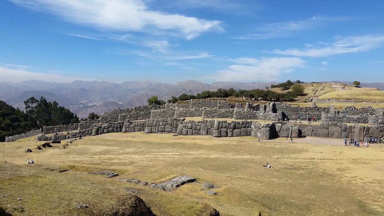 budgetbackpack_cityruins14