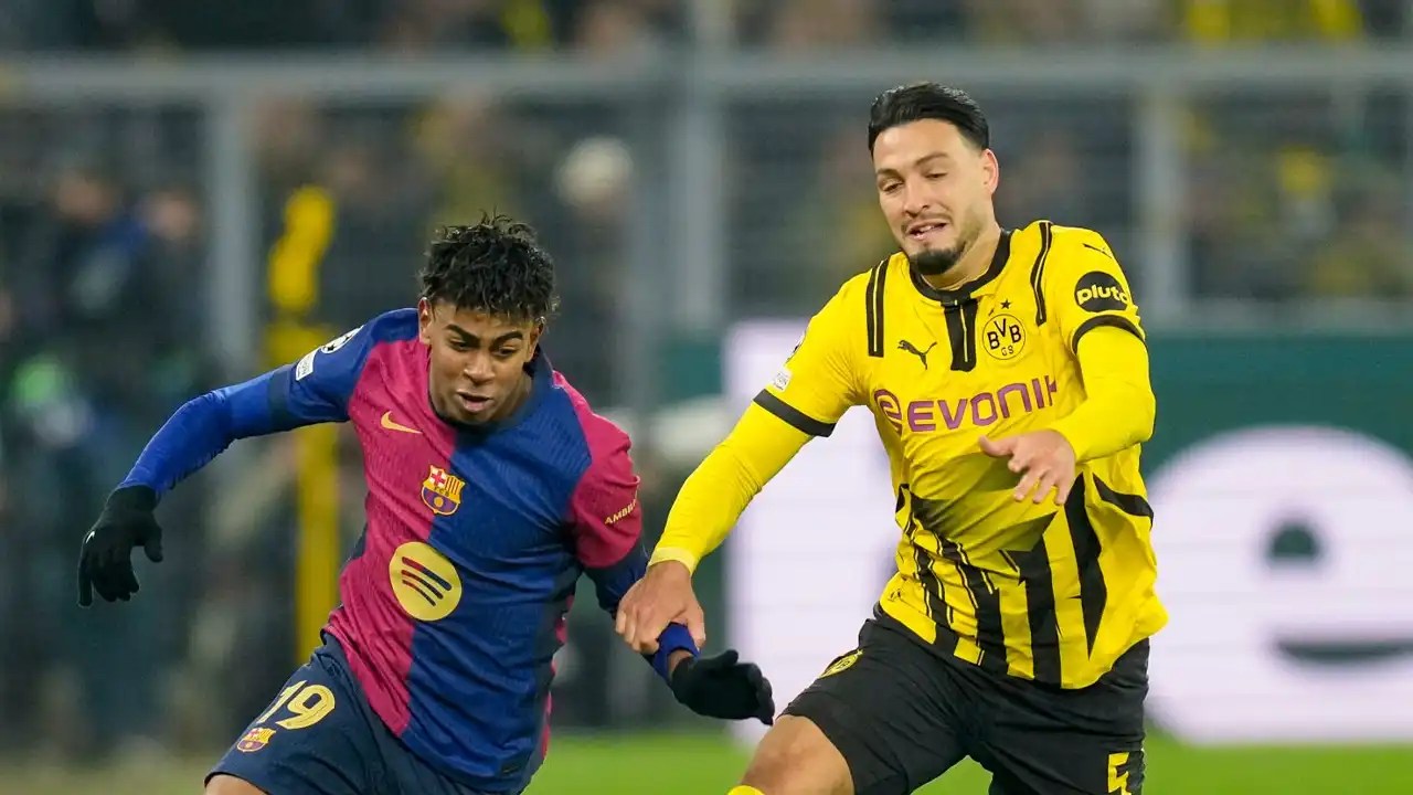 برشلونة يهزم دورتموند ويضمن التأهل في دوري أبطال أوروبا