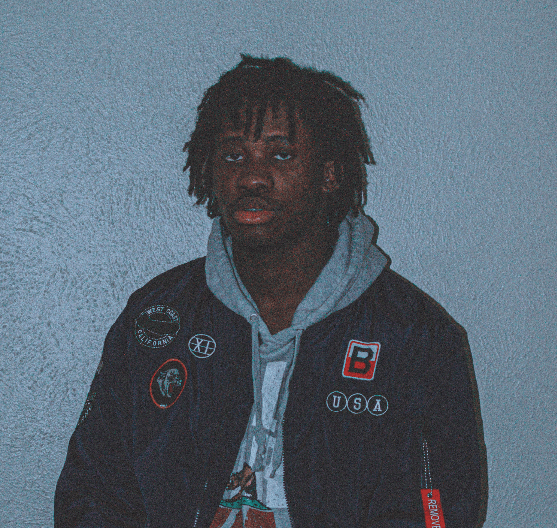 Trésors cachés sous Double Negative de Blessing Kennzy