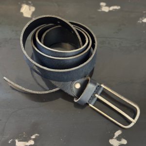 Cintura in pelle blu