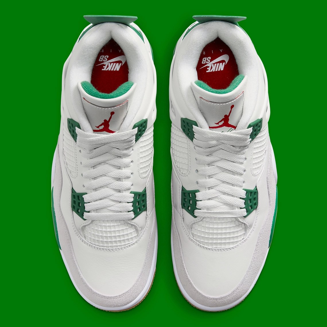 Jordan 4 SB Pine Green