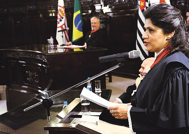 A desembargadora Maria Lucia Pizzotti