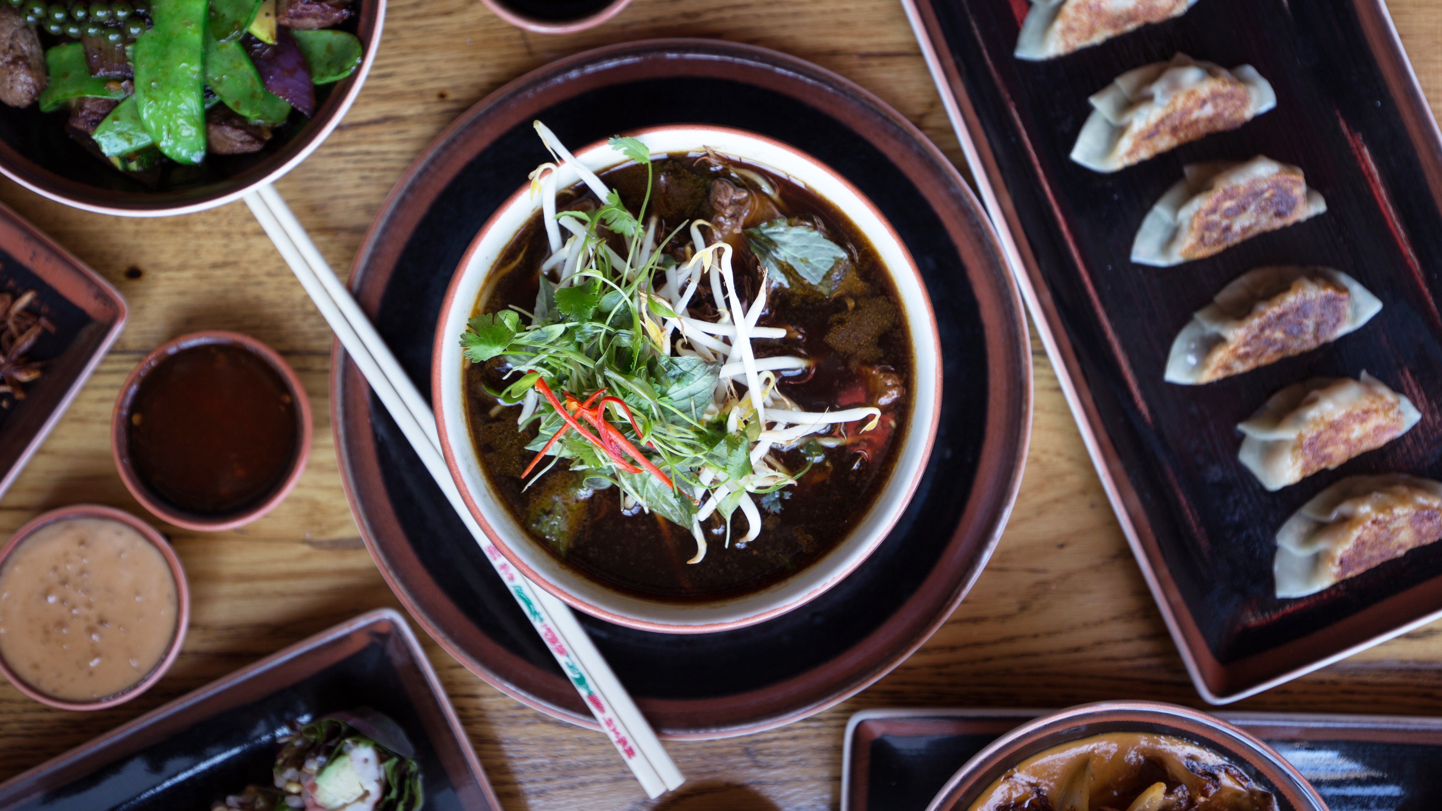 Opium Live Dublin - Ultra HD Sunset Illustrations for Desktop