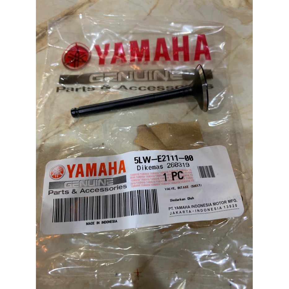 Masih banyak barang palsu yang mirip aslinya, kayak karbu. FREE ONGKIR KLEP IN MIO OLD ASLI ORI YAMAHA 5LW-E2111-00