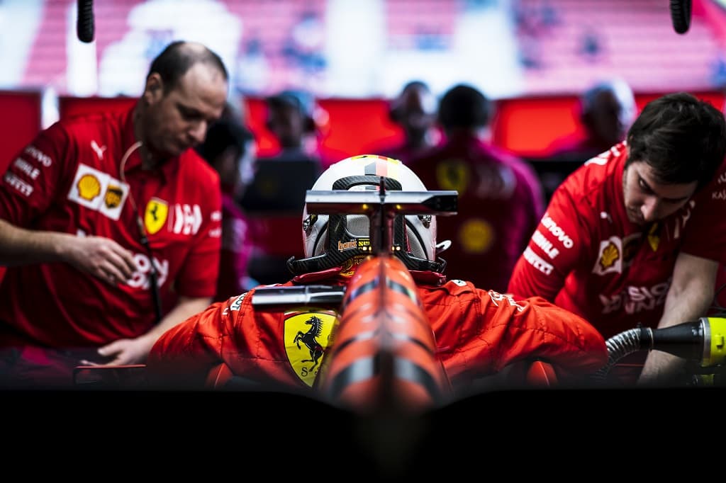 Vettel Doesn T Like A Red Diva With A Shakey Rear F1 Insider
