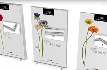 Freestanding SEG graphics display with monitor mount