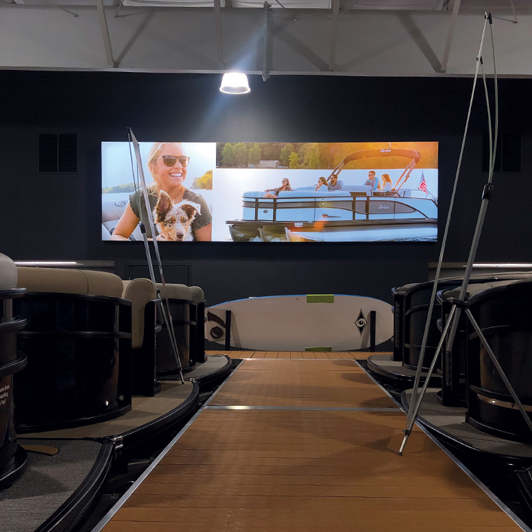 Large showroom SEG Light Box for Action Water Sports showroom