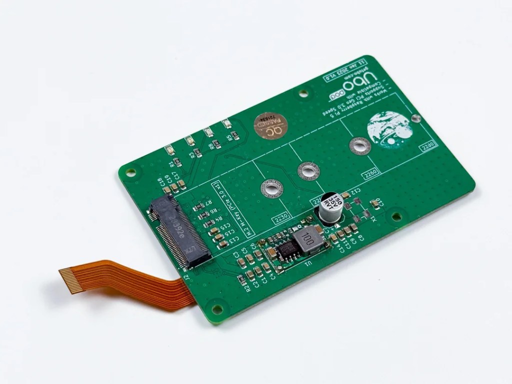 open-source-pcie-adapter-for-raspberry-pi-5-v0-5sy0vjuvwzmf1 - FabScene(ファブシーン)| テクノロジーの「現場」を記録するメディア FabScene(ファブシーン)| テクノロジーの「現場」を記録するメディア