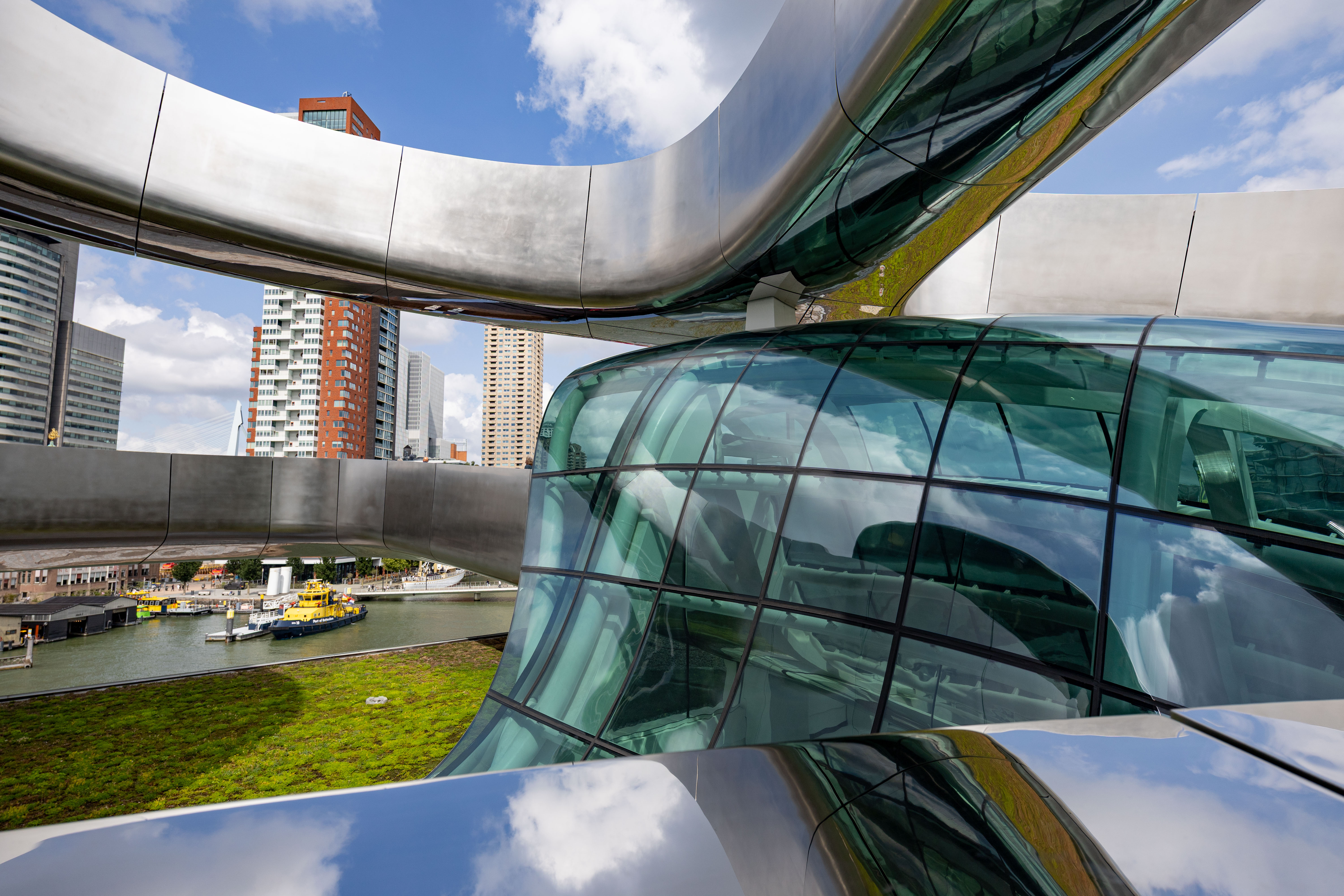 FENIX Museum of Migration – Rotterdam's New Tornado | facadeworld