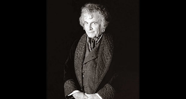 Ian Holm