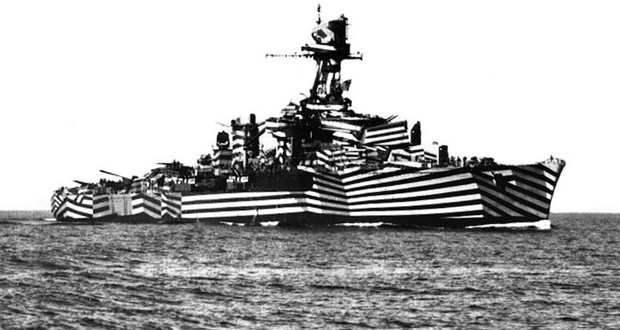 Optical illusion Warships