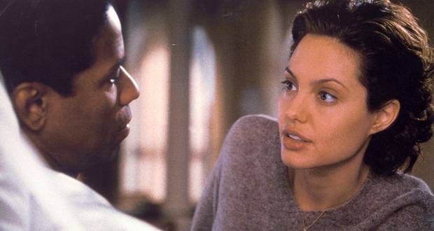 The Bone Collector (1999)