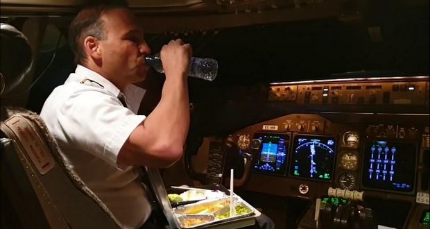 Different Meals In Cockpit