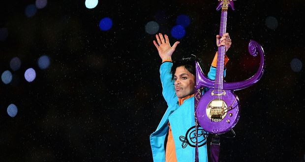 Prince Plays Reporters Instead Interview