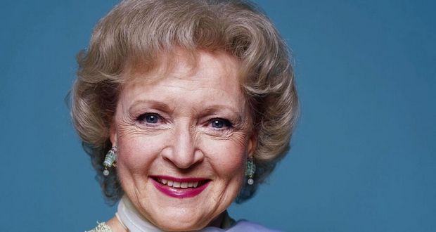 Betty White Refuses Racist Boycott