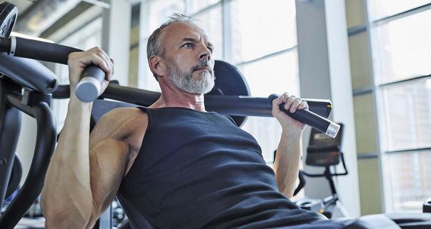 Strength Training Rebuilds Aging Bones 