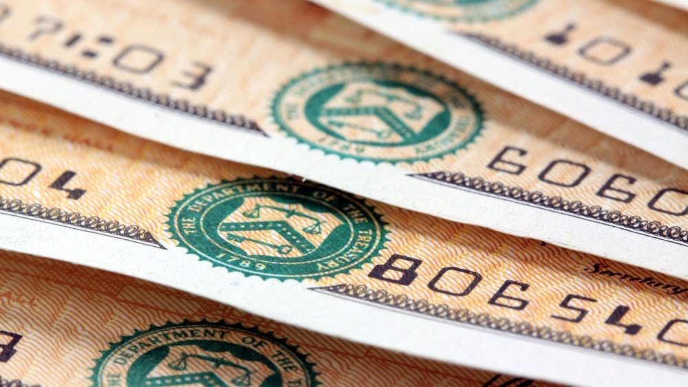 Return To 5% Bond Yields Could Tempt Investors: Are Stocks At Risk Of Losing Out?