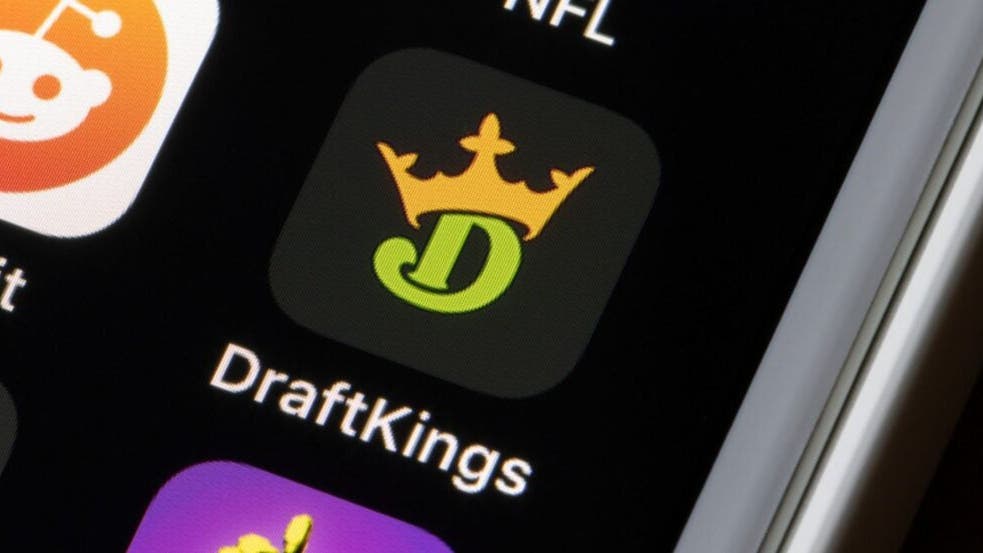 DraftKings Q3 Highlights: Revenue Miss, 2024 Guidance Trim, First 2025 Outlook, CEO Reaffirms Focus On 'Sustainable Revenue Growth'