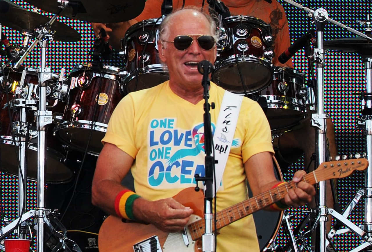 Here’s how much Jimmy Buffett’s 1925-era Palm Beach bungalow sold for