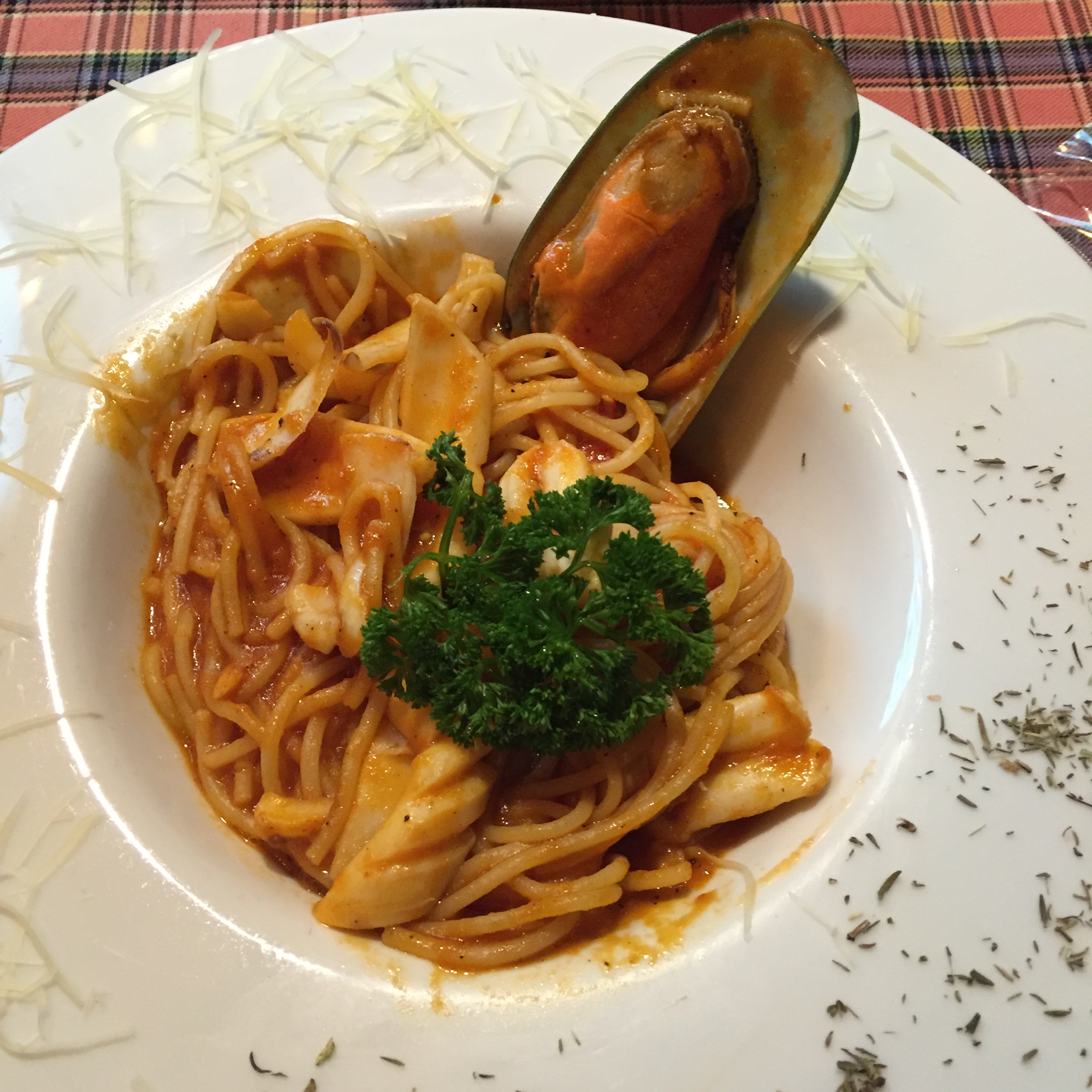 Spaghetti in Thailand with squid