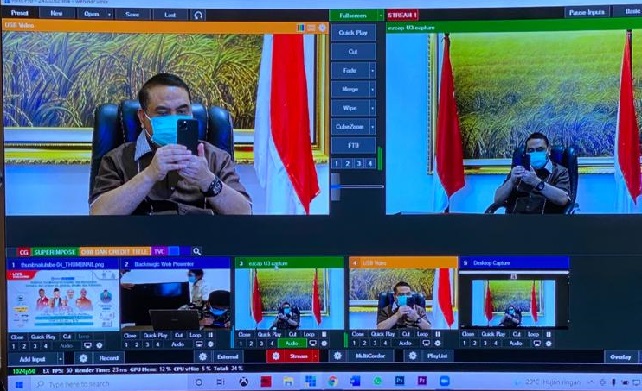 Agama Solusi Permasalahan yang Dihadapi Umat Manusia - FAJAR