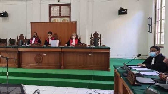 Prof Marwan Minta KPK Jerat Pengusaha yang Ikut Terlibat di Kasus NA - FAJAR