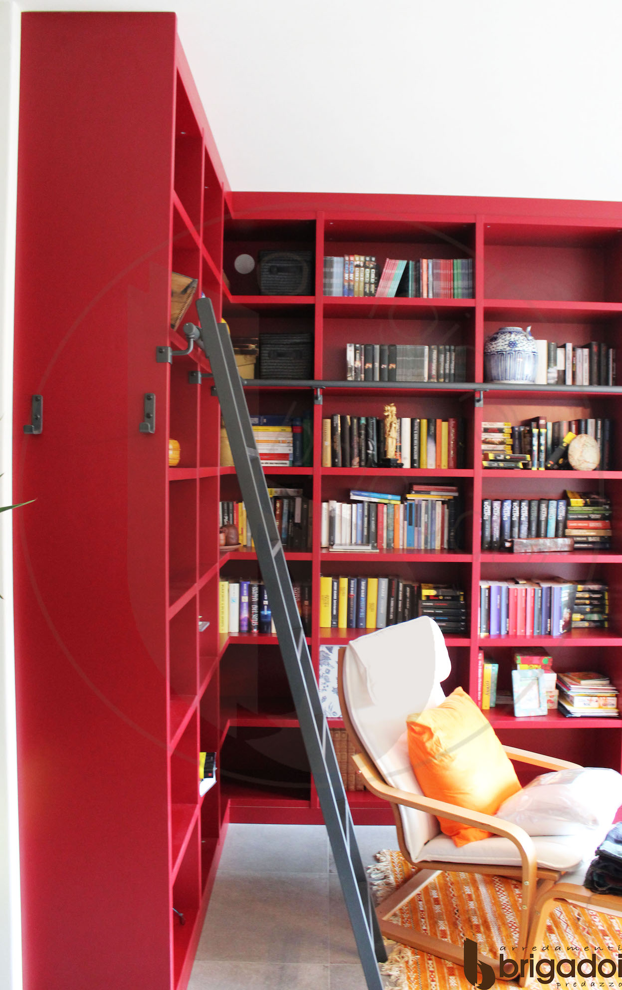 libreria moderna arredamenti brigadoi falegnameria val di fiemme trentino