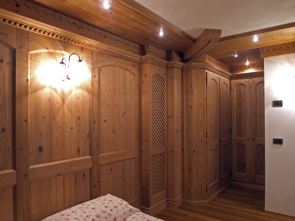 casa arredamenti brigadoi falegnameria predazzo val di fiemme legno trentino dolomiti