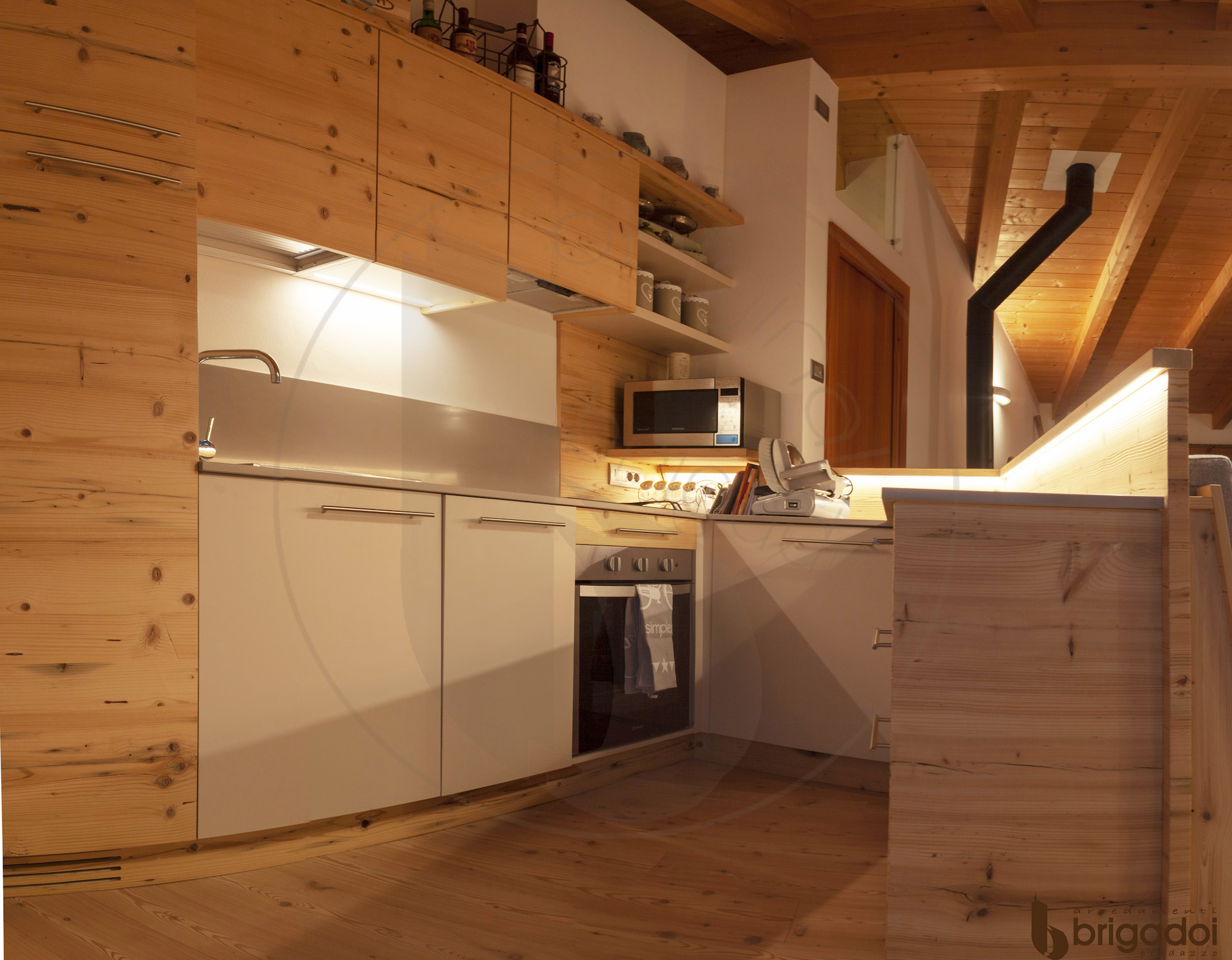 arredamenti falegnameria brigadoi legno trentino val di fiemme design mountain dolomiti cucina