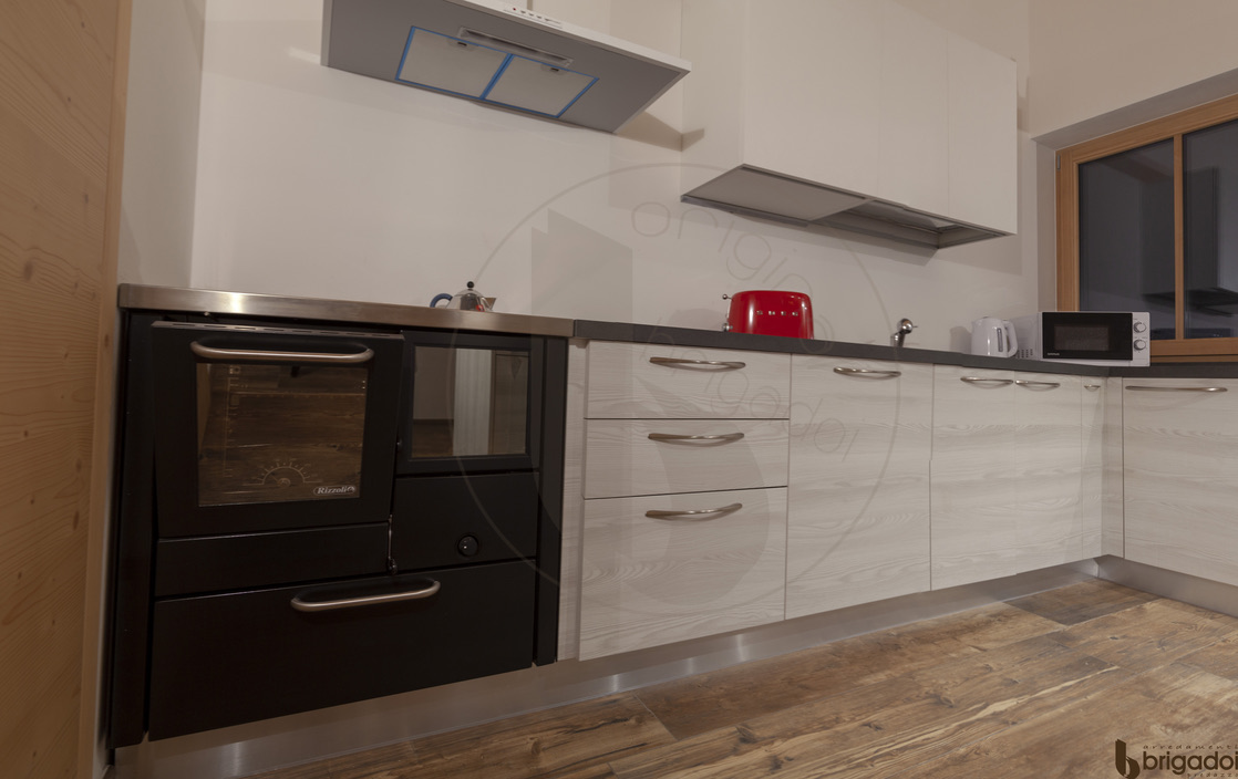 cucina arredamenti brigadoi val di fiemme mountain design trentino legno val di fassa