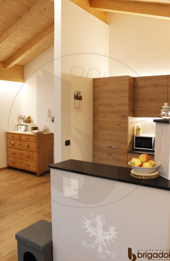 cucina arredamenti falegnameria brigadoi val di fiemme trentino predazzo legno trentino